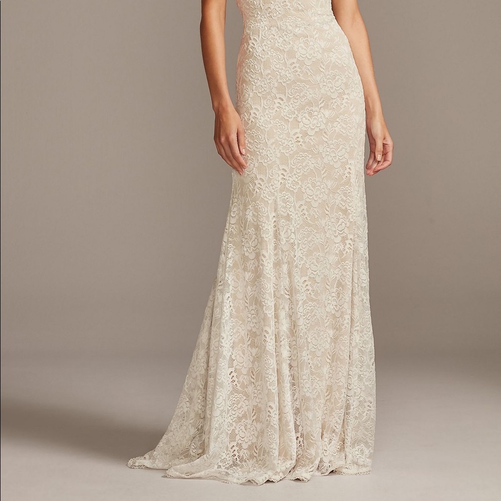 David’s Bridal Melissa Sweet Short Sleeve Low Back Stretch Lace Wedding Dress